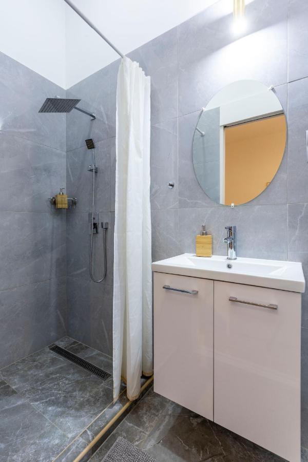 Exclusive Central Apartment Next To The Fashion Street ブダペスト エクステリア 写真