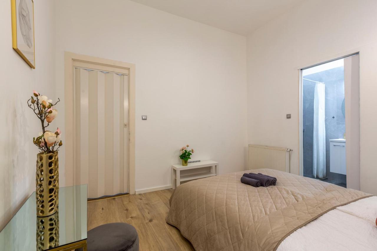 Exclusive Central Apartment Next To The Fashion Street ブダペスト エクステリア 写真